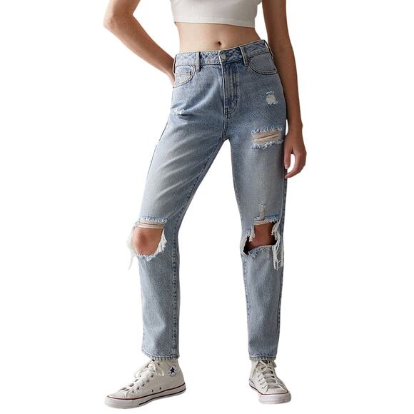 NWT Pacsun High Waisted Distressed Light Medium Wash Ripped Mom Jeans Size 30 - Picture 1 of 7